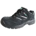 Safety trainer style safety shoe
