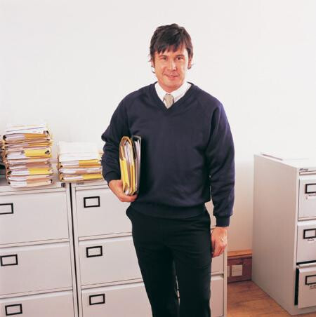 Maddins MD02M V-neck sweatshirt