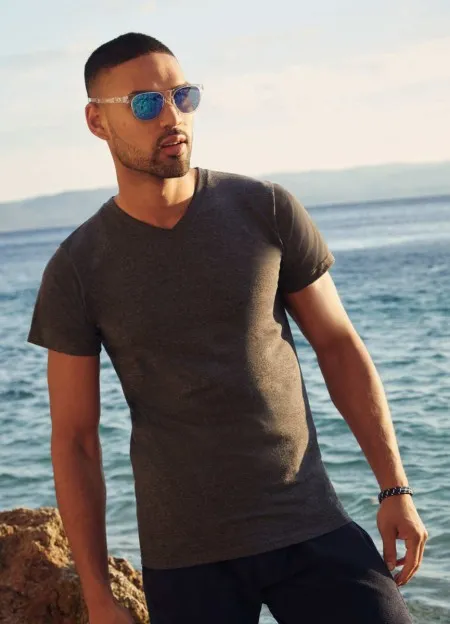 Fruit of the Loom SS034 Valueweight v-neck tee